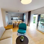 Zadar Premium *