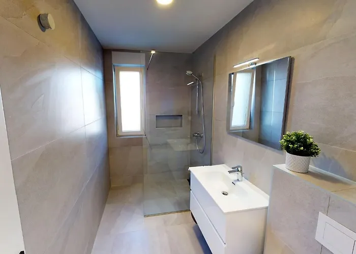 Zadar Premium Kožino