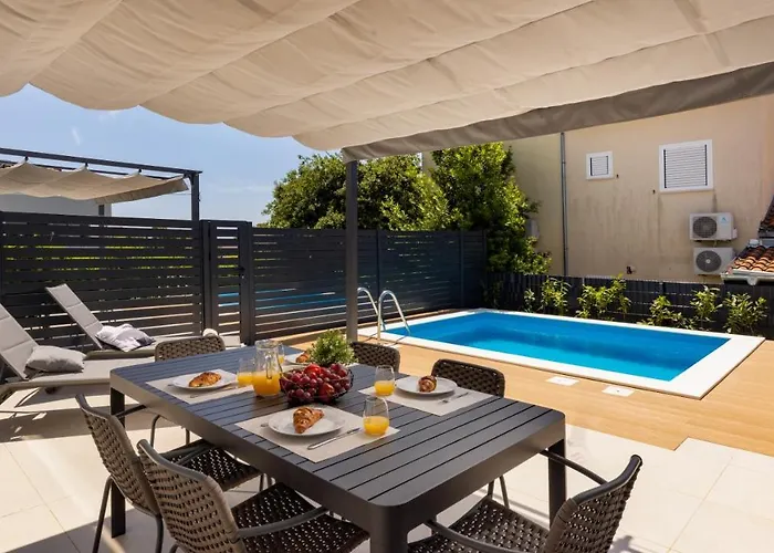 Daire Zadar Premium Kožino